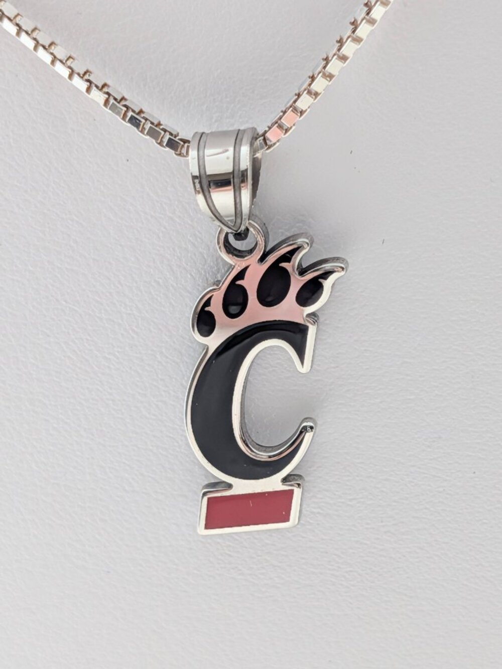 NEW Cincinnati Bearcats Necklace
